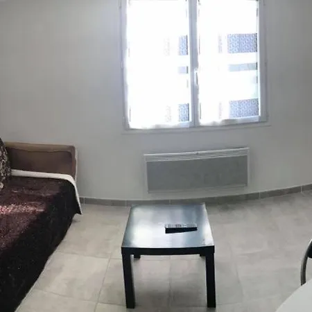 Neuf P3 50m2 * نيم
